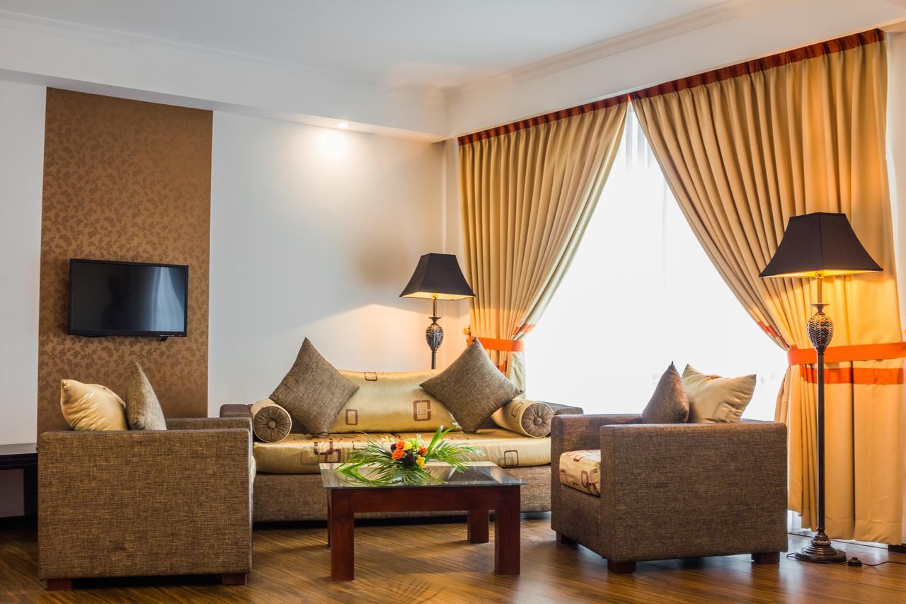 The Covanro Airport Hotel - Katunayake Gampaha Oda fotoğraf